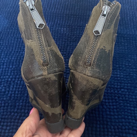 Printed booties - Picture 4 of 7